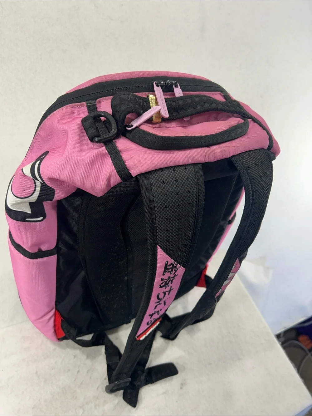 Sprayground Pink Shark Backpack Kanemochi Ni Naru Limited Edition EUC Rare
